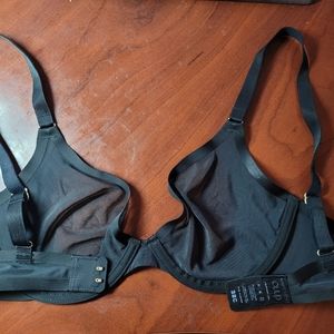 Cuup the Plunge bra black 32C